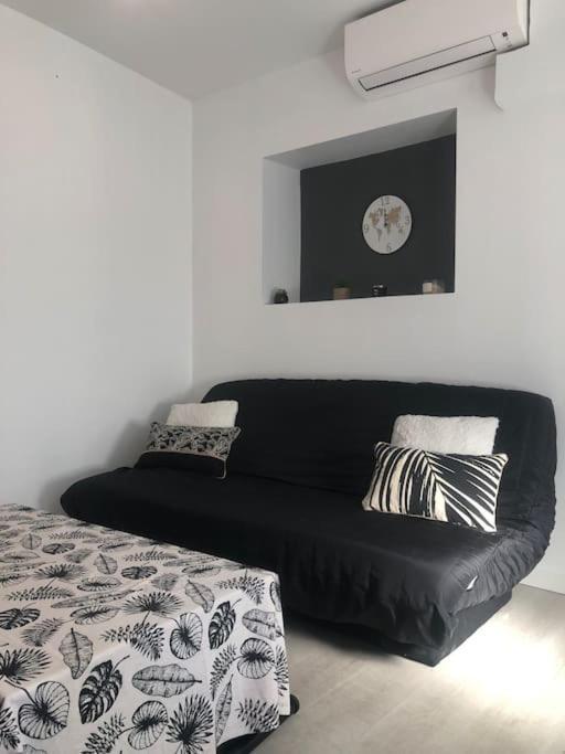 Studio Cosy En Plein Centre-Ville 戛纳 外观 照片