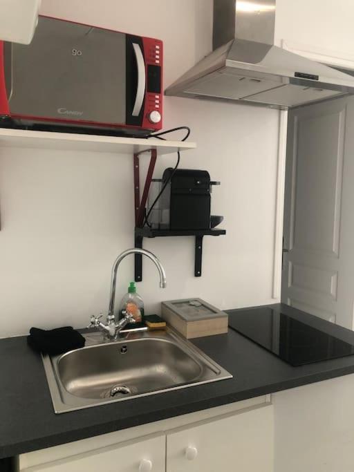 Studio Cosy En Plein Centre-Ville 戛纳 外观 照片