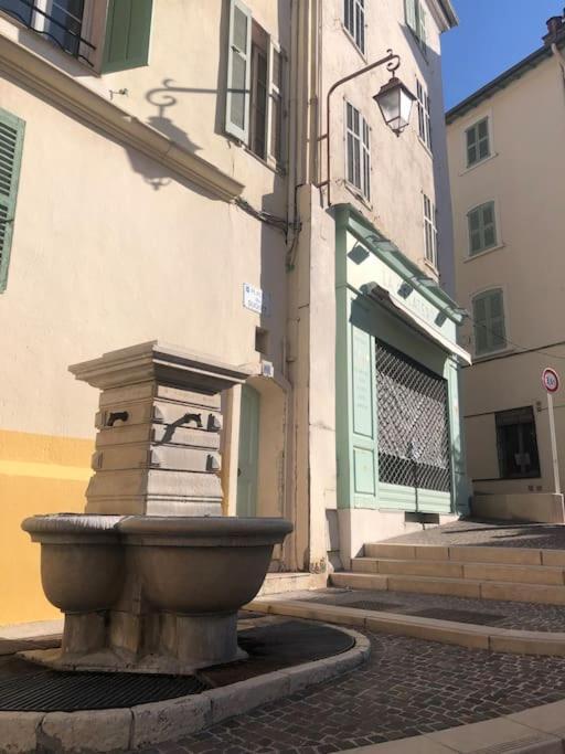 Studio Cosy En Plein Centre-Ville 戛纳 外观 照片
